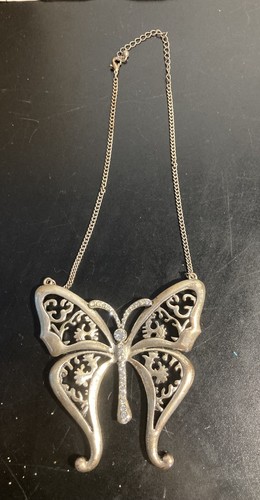 Collana grande dichiarazione