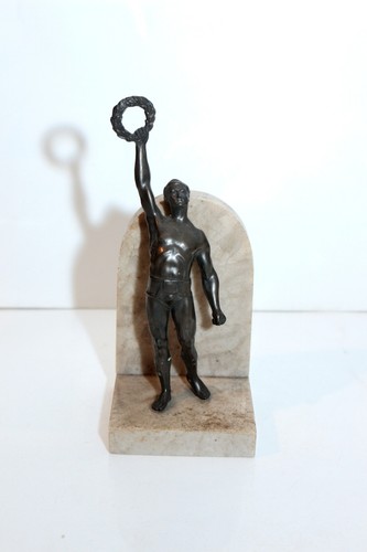 Scultura atleta con - atleta/atleta,