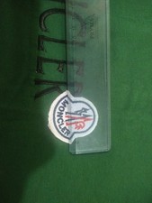 patch toppa ricamata Stemma Moncler 