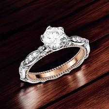 Anello con diamanti di lusso