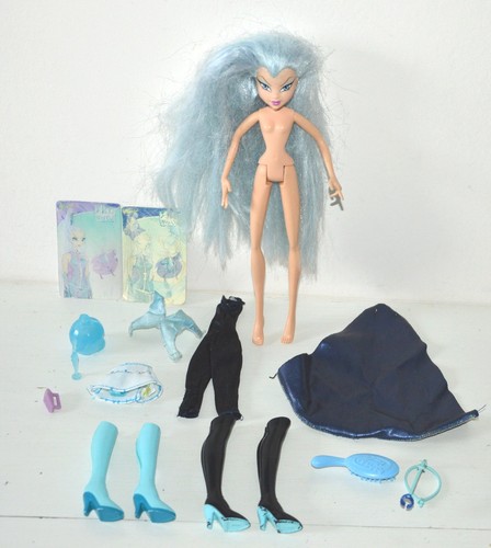 Poupée winx club icy - club,