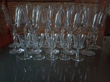 Set di 22 Calici in Vetro - Seminuovi.