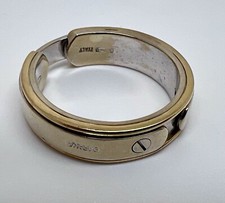 Anello a fascia Baraka in oro