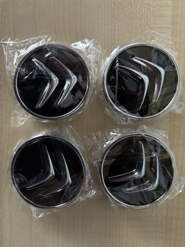 Tappi coprimozzo nero per - 4,