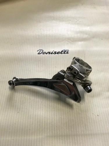 Deragliatore anteriore