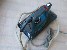 ferro da stiro a vapore con