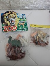 ZOO ANIMALI TOYS VINTAGE '70 NEW IN BOX DIORAMA SOLDATINI HONG KONG
