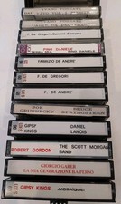 LOTTO 12 AUDIOCASSETTE + PORTA