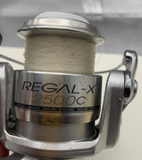DAIWA REGAL-X 2500C MULINELLO DA SPINNING ABS 3 CUSCINETTI A SFERA
