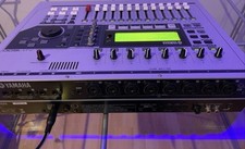 Mixer Digitale Yamaha AW1600