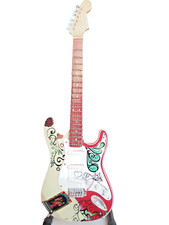Guitare miniature de type