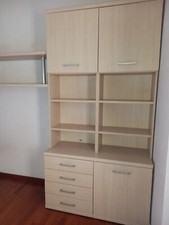 Camera da letto (scrivania, libreria, mensole) in laminato di legno