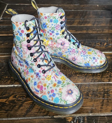 Martens wanderlust bone - dr, .