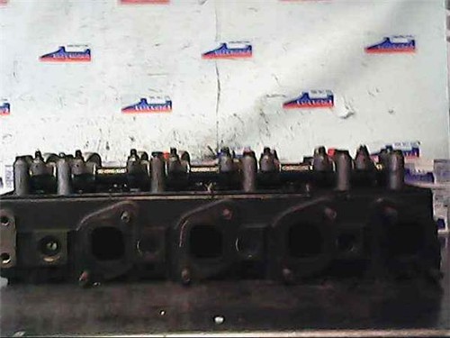 F041 culata nissan trade 100 - culata,