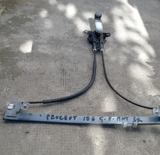 Alzavetro manuale usato Sx per Peugeot 106 5 porte