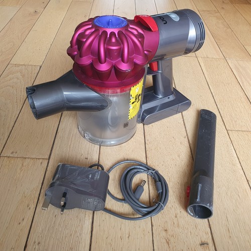 Dyson aspirapolvere - v7,