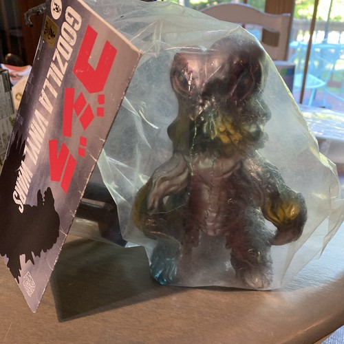 Htf godzilla vinyl wars - godzilla,