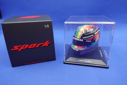 Casco arcobaleno spark - spark, scala