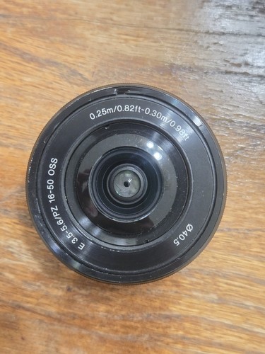 Sony sel attacco - 16-50, e