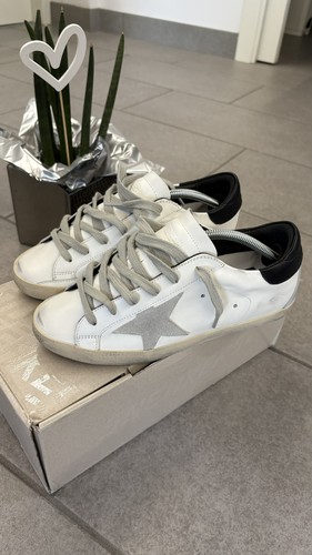 Golden goose - golden,