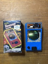 Dinosaur game 6926f vintage - game,
