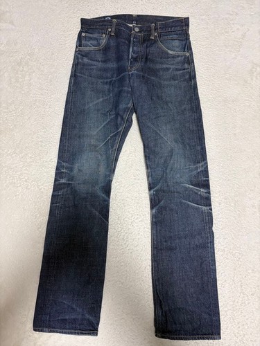 Jeans visvim scultura - scultura, sociale