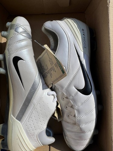 Nike total supremacy - total,