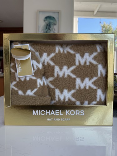 Nwt michael kors cappello - nwt,