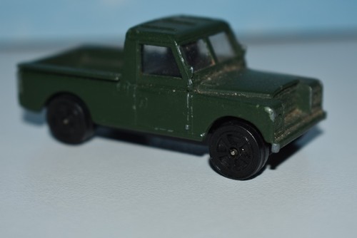 Corgi land rover - land, defender