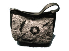 A12 0041 borsa - a, mano