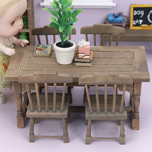 Casa delle bambole miniatura