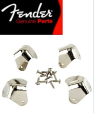 Nuovo Fender Universale 4