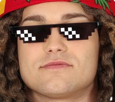 Occhiali pixelati meme Thug