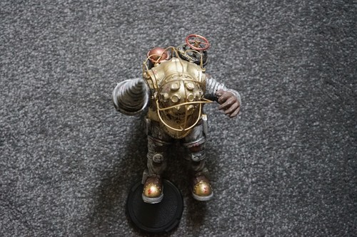 Figurina bioshock big daddy - big,