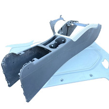 AUDI A5 8T3 2010 Console