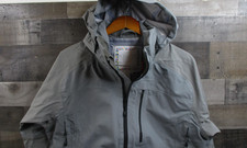 Giacca Burton uomo grigio medio [ak] Gore-Tex XCR con cappuccio guscio snowboard sci