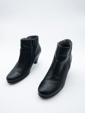 MARC Donna Caviglia Boots