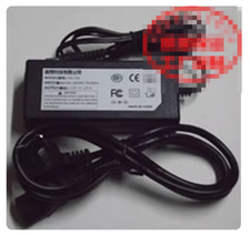 Alimentatore-Adattatore
