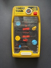 TRICKY TRAPS by TOMY Gioco