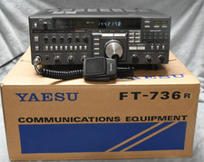 Ricetrasmettitore satellitare Yaesu FT-736r super pulito con moduli 220 e 1,2 Gh e CTCSS