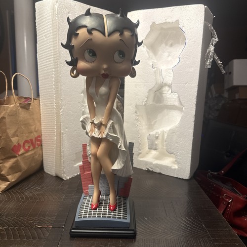 Rara statua betty boop - rara, marilyn
