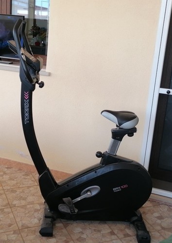 Toorx bike cyclette - toorx, camera