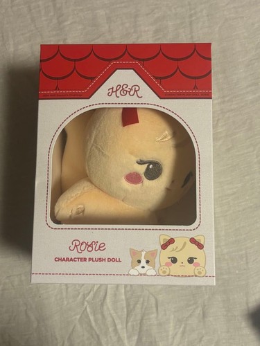 Peluche bambola personaggio