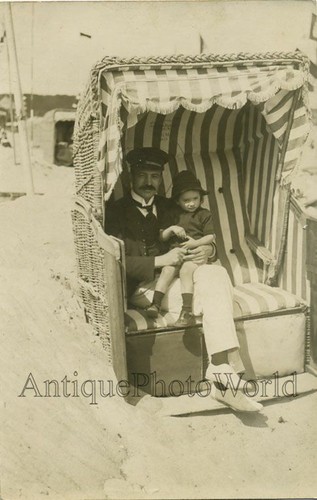 Uomo holding bambino - holding, in