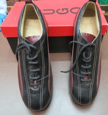 HUGO BOSS Women's Black/Red