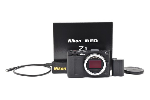 Nikon - (multiple, lingue)