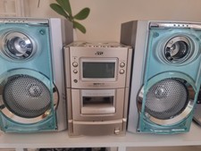 mini stereo jvc con casse cd poco funzionante