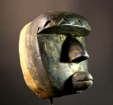 Grande maschera antica