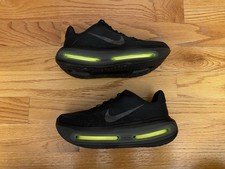 NUOVO Nike Vomero Premium Nero
