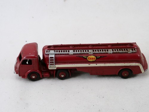 Dinky toys 32c panhard - toys,